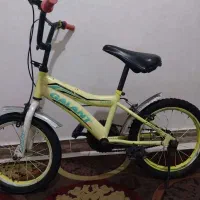 دوچرخه|دوچرخه، اسکیت، اسکوتر|آستانه اشرفیه, |دیوار