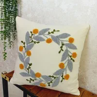 کوسن پانچ دوزی|صنایع دستی و سایر لوازم تزئینی|پاکدشت, حصار امیر|دیوار