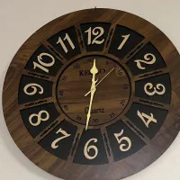ساعت دیواری طرح چوب