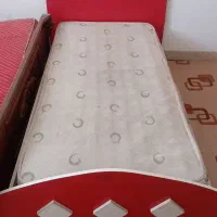 تخت خواب یک نفره
