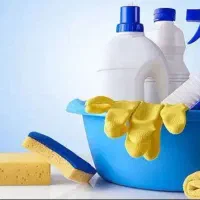 خانوم برای نظافت
