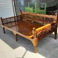 فروش ویژه تخت سنتی تمام چوب کیفیت ممتاز صادراتی|مبلمان خانگی و میز عسلی|بوشهر, |دیوار