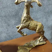 برنز|مجسمه، تندیس، ماکت|هشتگرد, فاز ۱ مهستان|دیوار