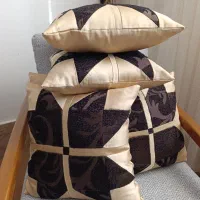 کوسن چهل تکه