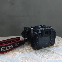 دوربین کنون7d canon و لنز 18.135|دوربین عکاسی و فیلمبرداری|مشهد, سپاد|دیوار