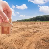 زمین ۲۰۰ متری در میرزایی جنوبی