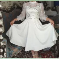 آموزش و دوخت لباس مجلسی / سابقه ۲۰ ساله