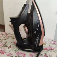 اتو بخار درجە یک در حد نو