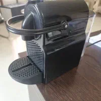دستگاه قهوه ساز کپسولی NESPRESSO در حد نو