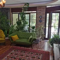 خانه ویلایی با حیاط اختصاصی در خیابان همدانیان|فروش خانه و ویلا|اصفهان, بهاران|دیوار