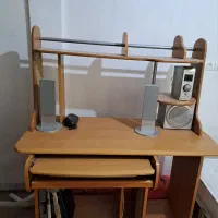 میز کامپیوتر