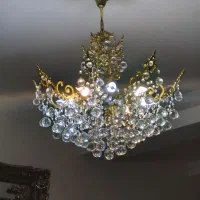 لوستر ۸ شاخه