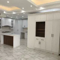 کابینت نئوکلاسیک‌ روکش با رنگ سفید برفی و طرح چوب|مصالح و تجهیزات ساختمان|جیرفت, |دیوار