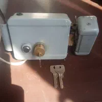 قفل برقی