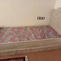 تخت خواب تک نفره سالم وتمیز