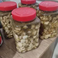 ترشی بادمجان با یارالماسی رب انار