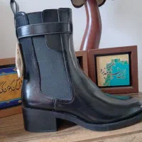 نیم بوت از برند زارا. zara