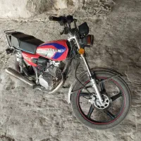 موتورسیکلت ۲۰۰احسان