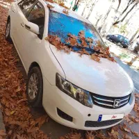 آریو زوتی96سفیدبی رنگ