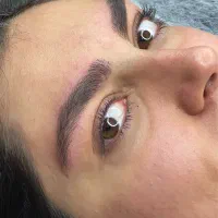 میکرو بلیدینگ ابرو