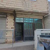۱ طبقه وپیلوت،ویک مغازه ۱۲متر،برای خیاطی وگرده پزی