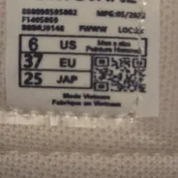 کتونی|کیف، کفش، کمربند|تهران, نیروی هوایی (پیروزی)|دیوار