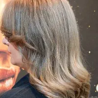 رنگ لایت کوتاهی اصلاح مژه محفلی کفسابی ناخن پوست