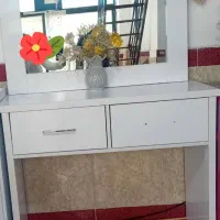 ۳عددمیز و۳عددآینه آرایشگاه تازه ساخت قیمت مناسب|آرایشگاه و سالن‌های زیبایی|مشگین شهر, |دیوار