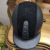 کلاه اسب سواری