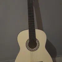 گیتار دیاموند رنگ سفید نو