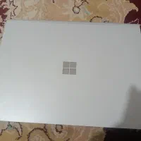 لپتاپ سرفیس کاملا تمیز