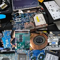 تعمیرات تخصصی لپتاپ کامپیوتر نصب ویندوز در صدرا|خدمات رایانهای و موبایل|صدرا-فارس, فاز ۱|دیوار