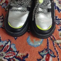 تعدادی لباس زمستانه بچگانه|کفش و لباس بچه|اراک, |دیوار