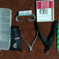 وسایل کاشت ناخن|آرایشگاه و سالن‌های زیبایی|دلند, |دیوار