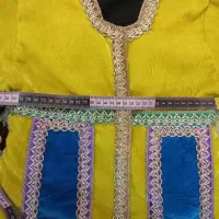 لباس محلی|لباس|اصفهان, ستار|دیوار