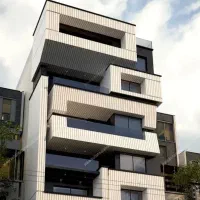 ۲۵۰ متر ویلایی/دو طبقه مستقل/فول نوسازی شده