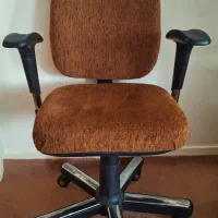 صندلی گردون چرخدار