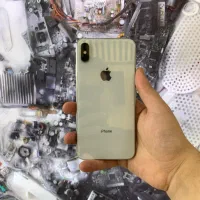ایفون XS max سفید در حد تمیز