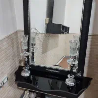 آینه و شمعدان با بوفه