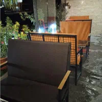 ۴ دست میز نیمکت اهنی و روکش فوم دار نرم