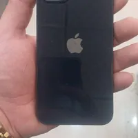 اپل iPhone 13 با حافظهٔ ۱۲۸ گیگابایت