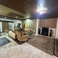 ویلا استخردار فانوس خانوادگی|اجارهٔ کوتاهمدت ویلا و باغ|ایزدشهر, |دیوار