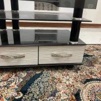 میز تلوزیون شیشه ای