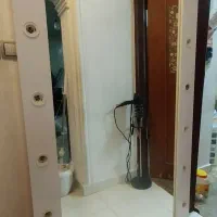 آینه قدی و تابلو
