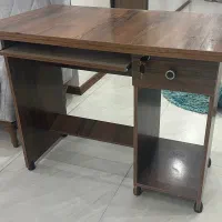 میز کامپیوتر