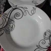 یک دست برنج خوری و یک دست خورشت خوری چینی