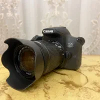 دوربین کنون 850D (در حد نو) با لنز و کیف دوربین