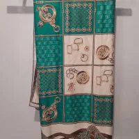 روسری قواره دار