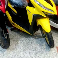 موتور طرح کلیک زرد خوشگل قناری|موتورسیکلت|قزوین, |دیوار