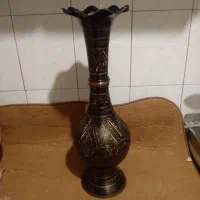 گلدان مسی قلم کاری شده